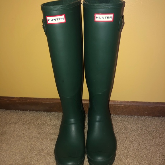 Size 8 Tall Hunter Boots - Matte Hunter Green - Picture 2 of 8